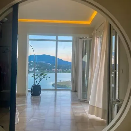 View Stylish Penthouse * Perama (Corfu)