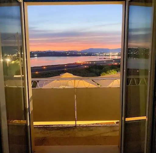 View Stylish Penthouse