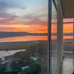 View Stylish Penthouse Nyaraló